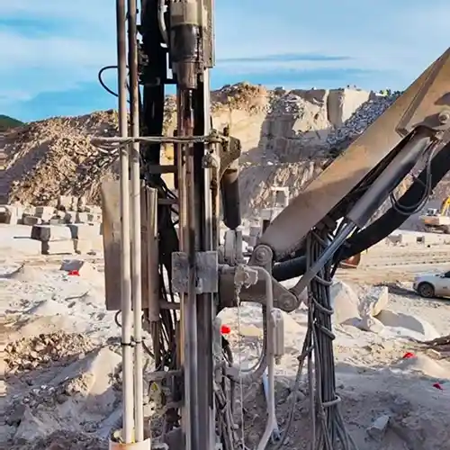 Travaux d’excavation rocheuse